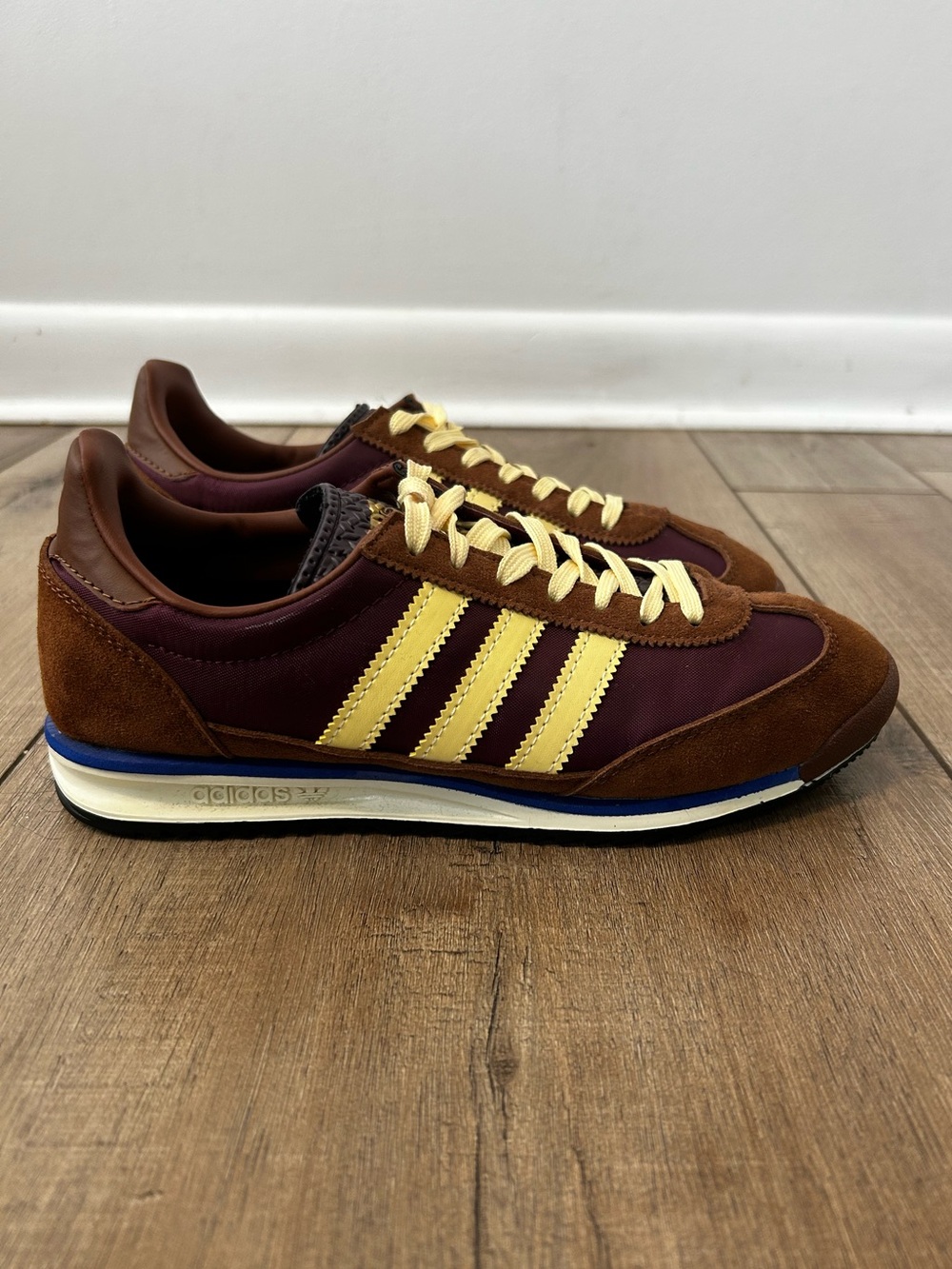 adidas SL72 OG Burgundy & Brown Sneakers with Yellow Stripes Men’s 6.5